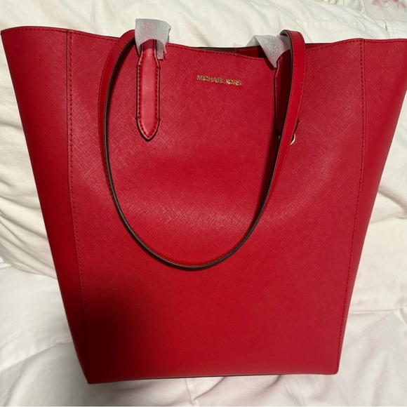 Michael by Michael Kors NWT “Vincent”  Red Large leather Tote with card holder!